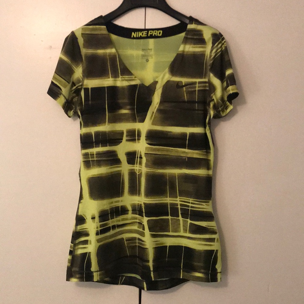 Nike Pro Tee